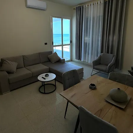 Beachfront Paradise Appartamento *