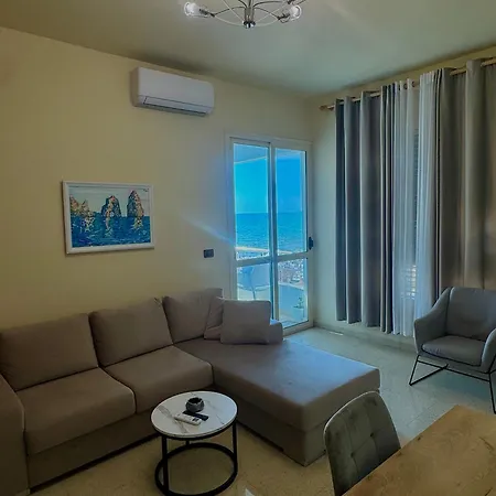 Beachfront Paradise *