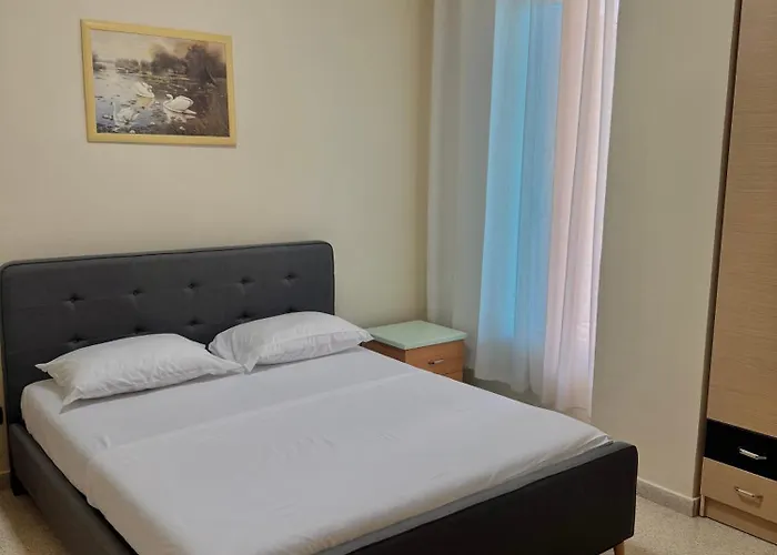 Beachfront Paradise Apartman Durrës