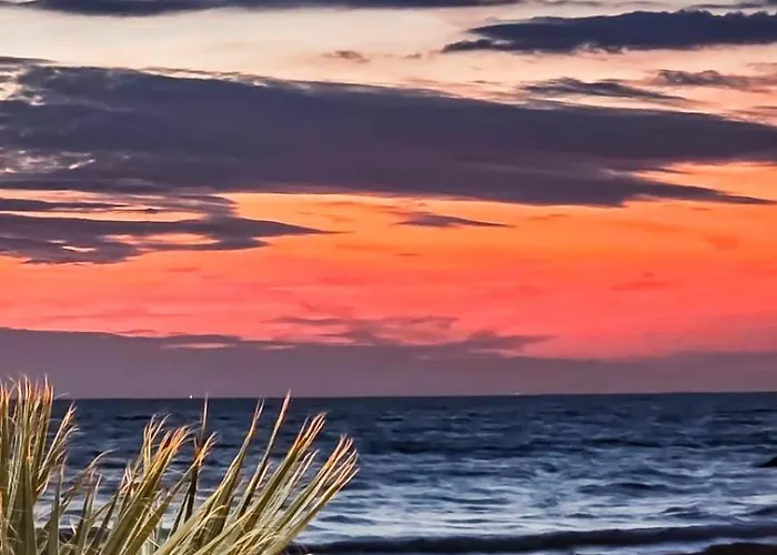 Beachfront Paradise 公寓 Durrës